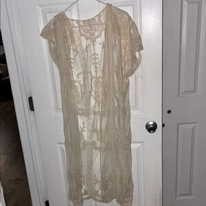 Elegant Cream Lace Kimono
